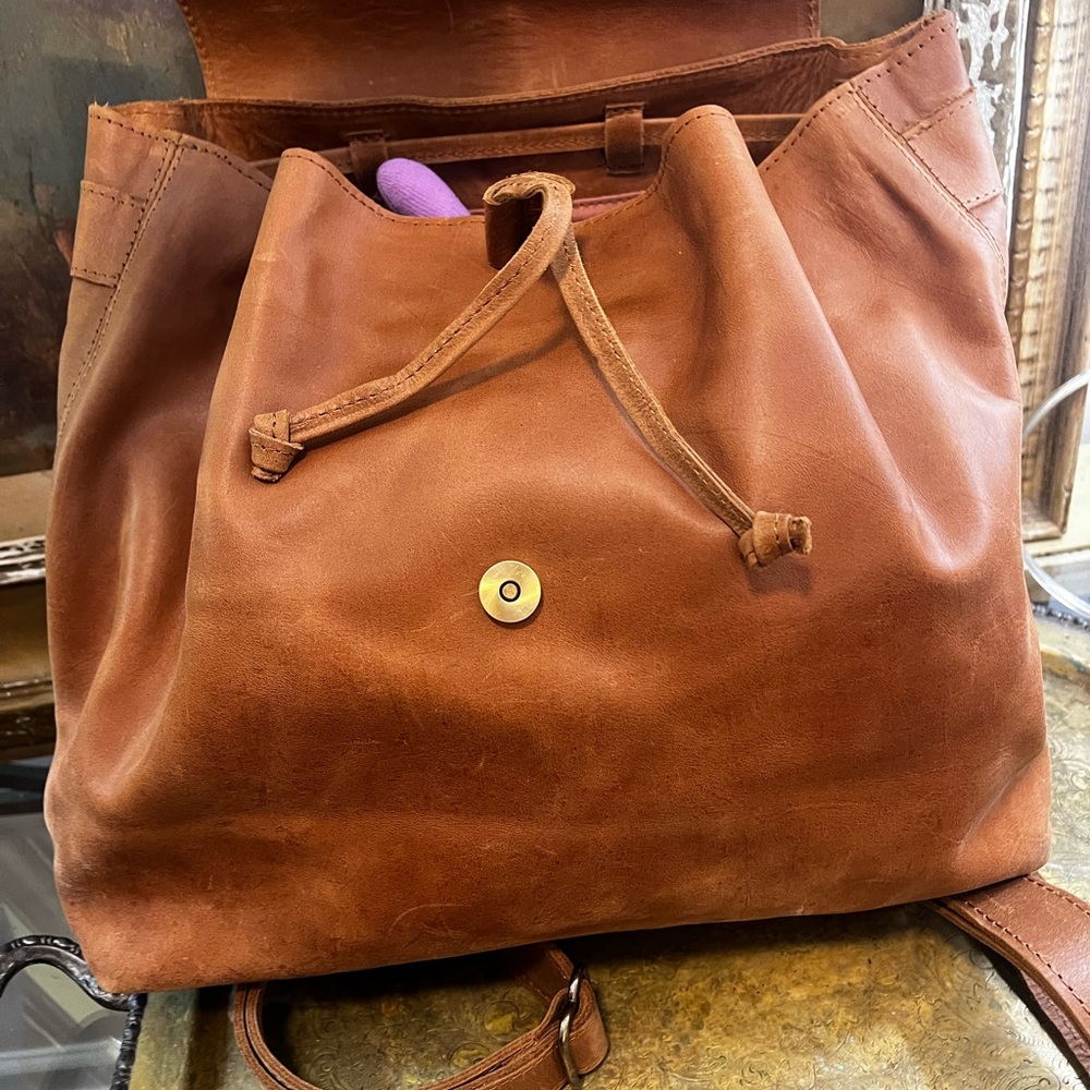 Able Tan Large Leather Backpack - image 6